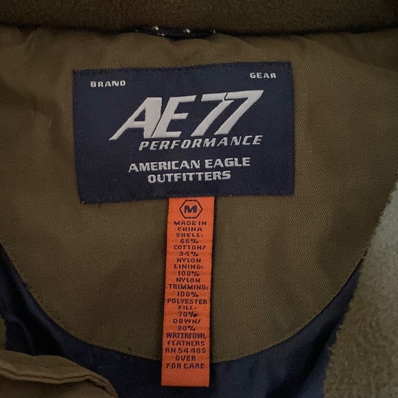 AE 77 Performance Puffer Coat | Size: M - Picture 4 of 13